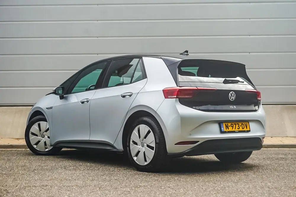 Volkswagen ID.3 204pk Life 58 kWh | Navigatie | Stoelverwarm uit 2020, foto 12