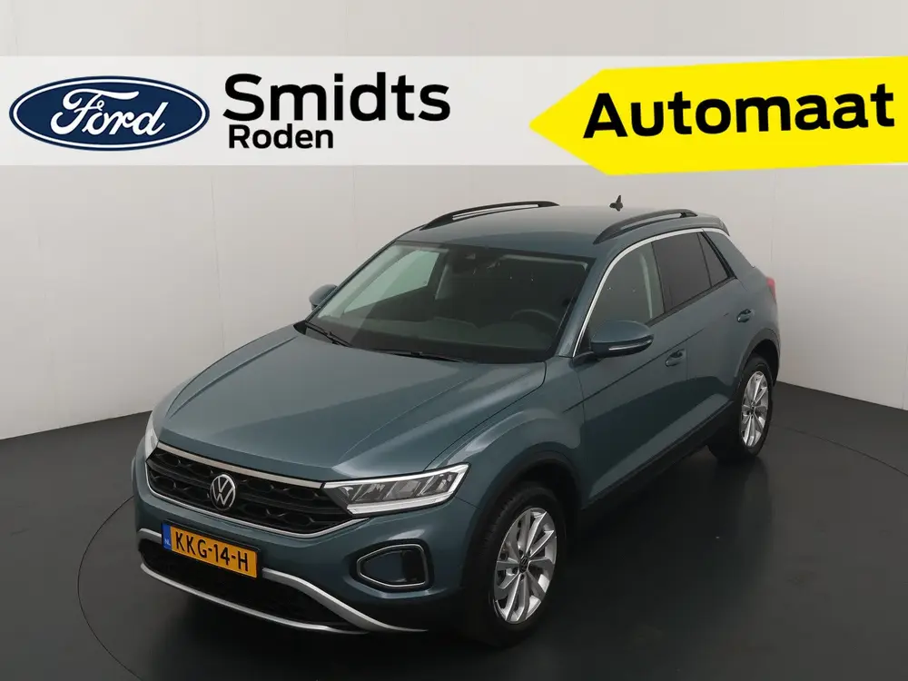 Volkswagen T-Roc 1.5 TSI Life Edition | AUTOMAAT | Adapt. Cr uit 2025