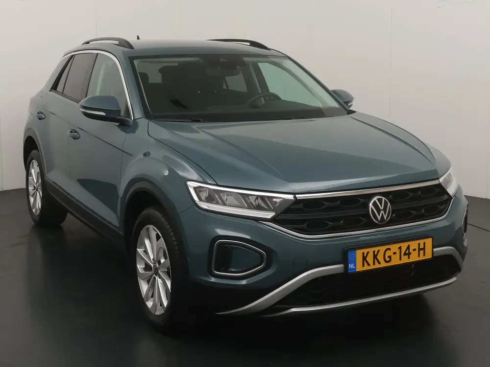 Volkswagen T-Roc 1.5 TSI Life Edition | AUTOMAAT | Adapt. Cr uit 2025, foto 7