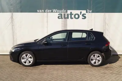 Volkswagen Golf 1.5 TSI 130pk Life Business -LED-NAVI-ECC-PD uit 2021