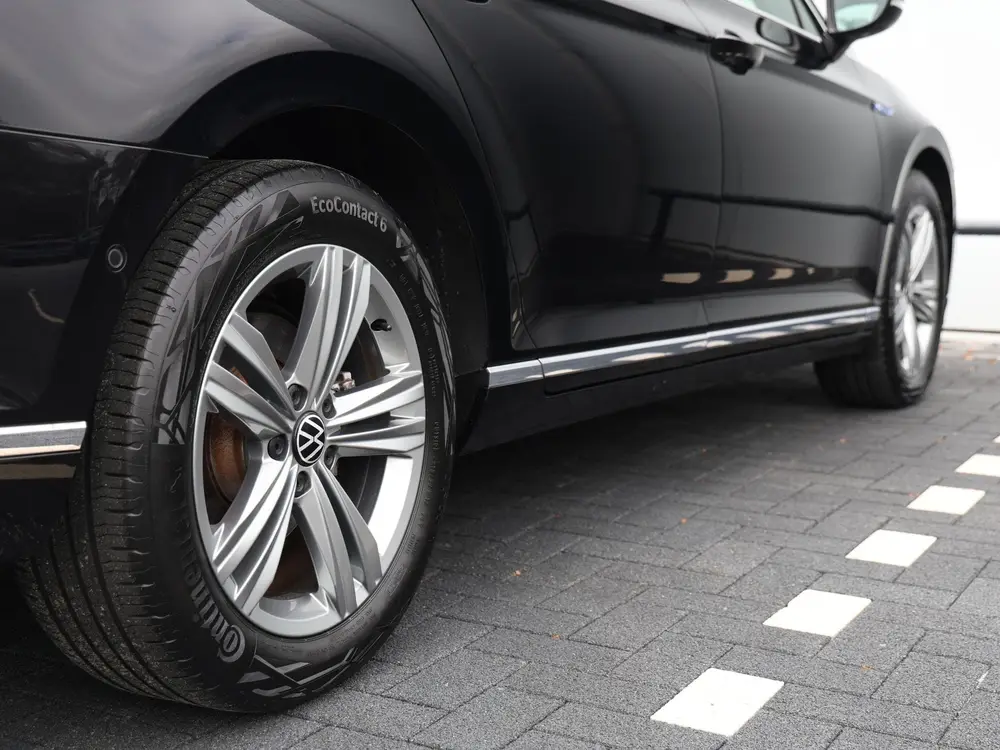 Volkswagen Passat Variant 1.4 TSI GTE Business 218pk DSG | L uit 2020, foto 17
