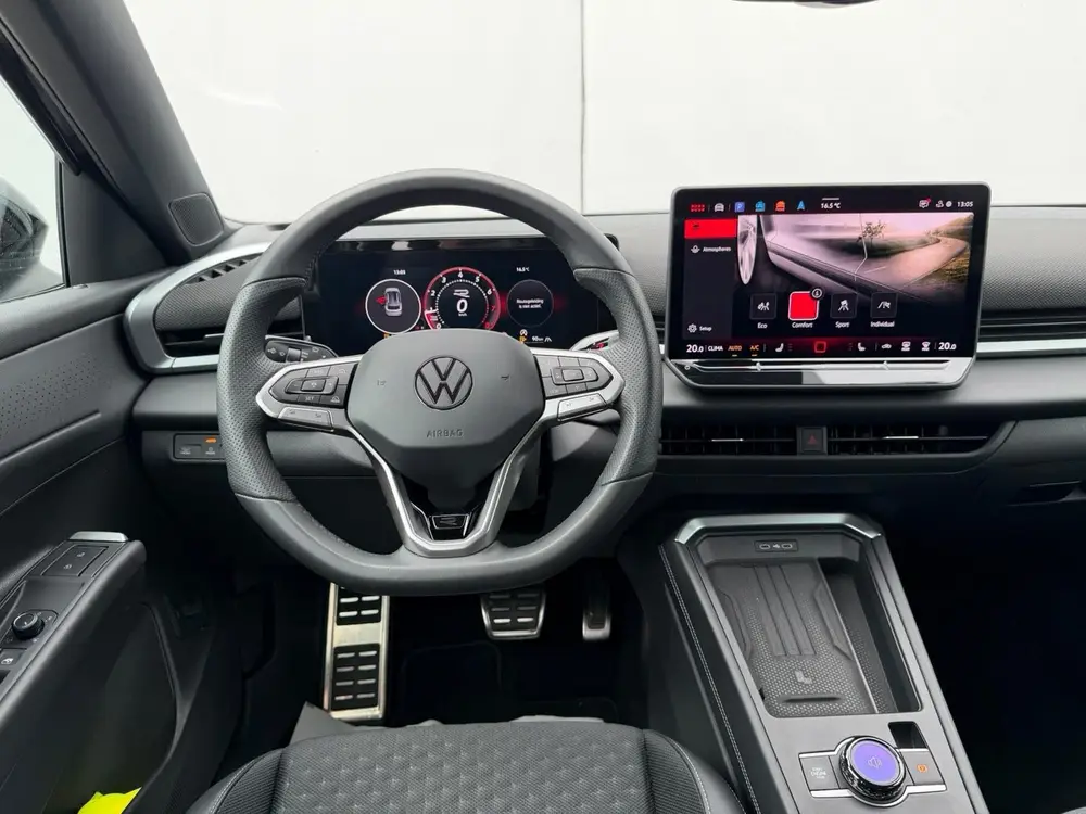 Volkswagen T-Roc 1.5 eTsi R-Line First Edition | IQ Light | uit 2026, foto 5