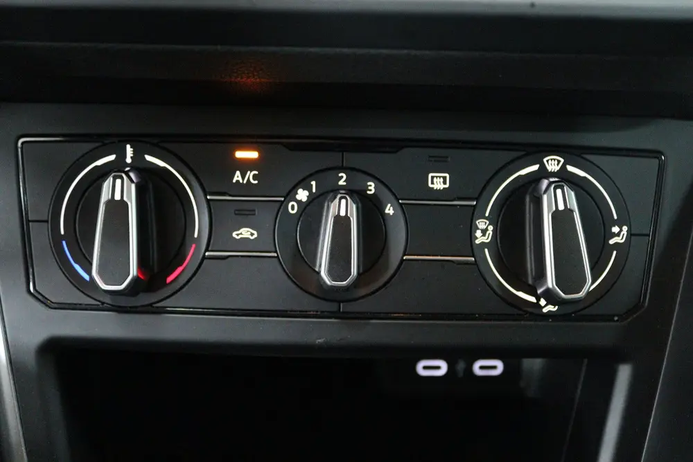 Volkswagen Polo 1.0 TSI Life (CARPLAY, PARKEERSENSOREN, CRUI uit 2021, foto 14
