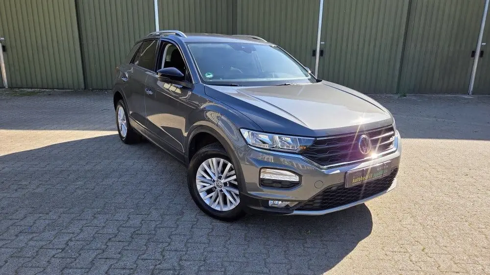 Volkswagen T-Roc 1.0 TSI Sport (bj 2019) uit 2019, foto 2