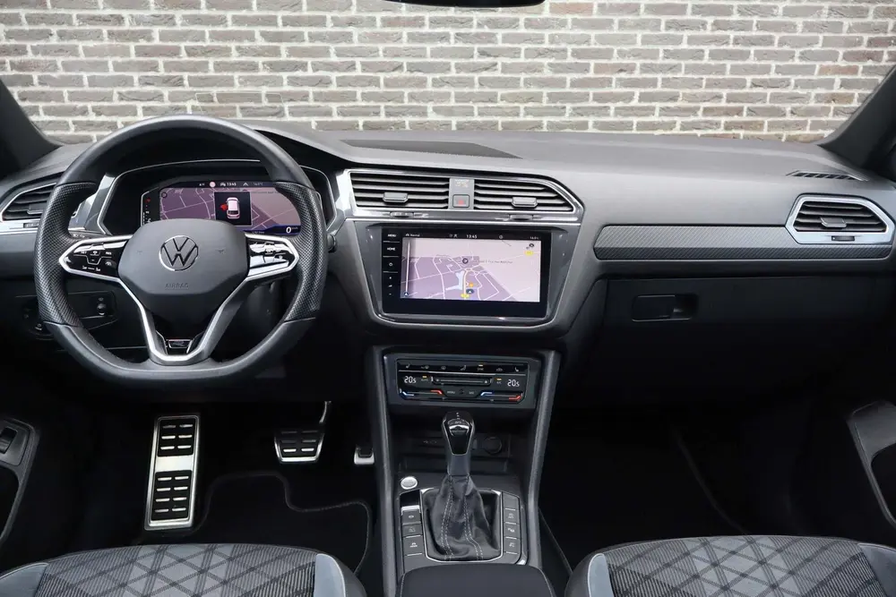 Volkswagen Tiguan Allspace 1.5 TSI 150pk DSG R-Line Business uit 2023, foto 5
