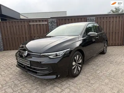 Volkswagen Golf 1.5 eTSI Life Edition GOAL IQ LIGHT BTW uit 2025