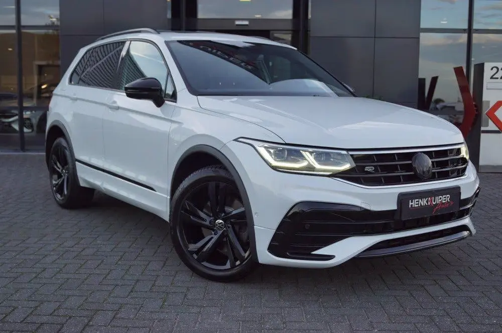 Volkswagen Tiguan 1.4 e-Hybrid R-Line Black style 245pk/ Pa uit 2022, foto 10