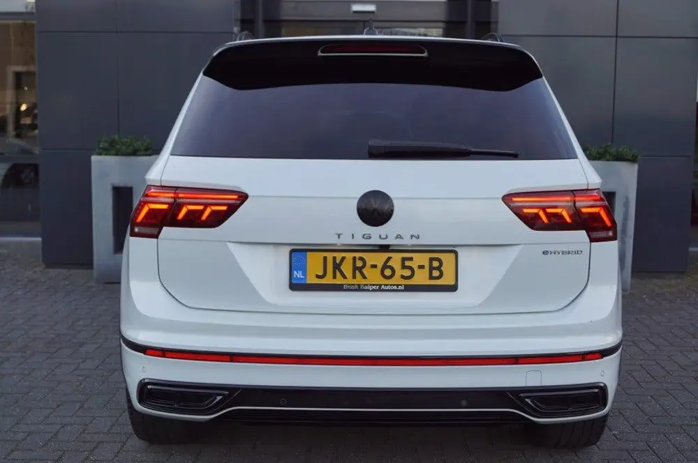 Volkswagen Tiguan 1.4 e-Hybrid R-Line Black style 245pk/ Pa uit 2022, foto 8