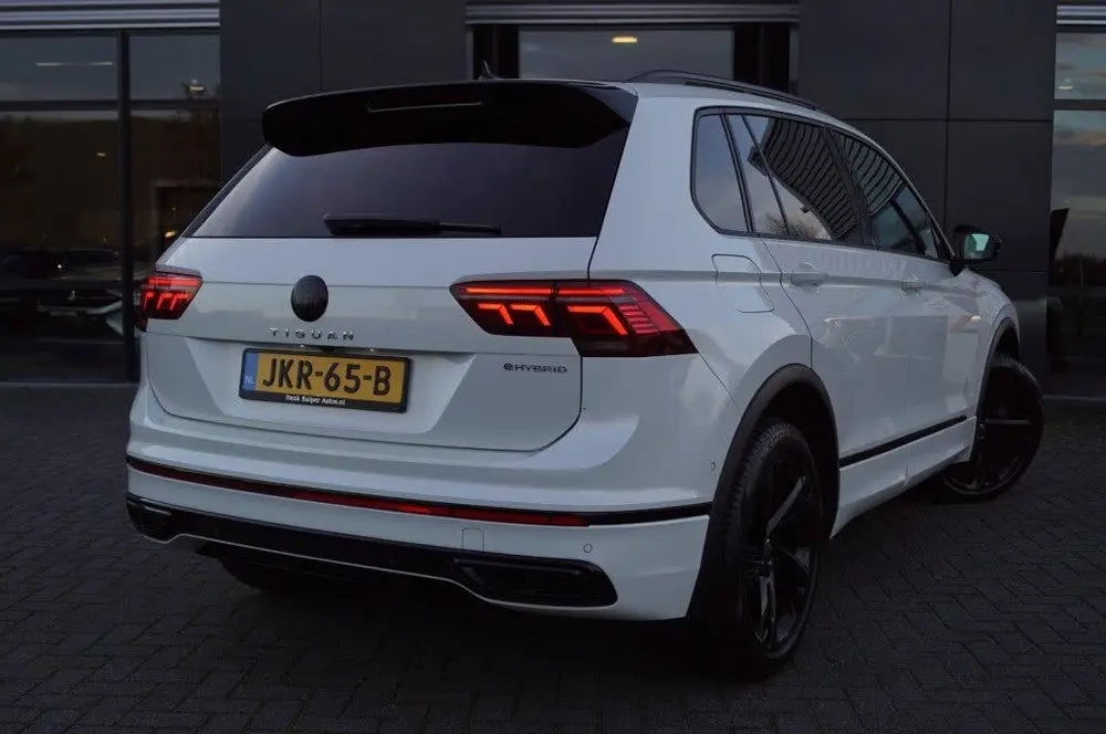 Volkswagen Tiguan 1.4 e-Hybrid R-Line Black style 245pk/ Pa uit 2022, foto 9