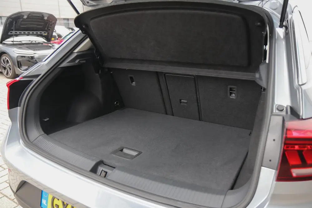 Volkswagen T-Roc 1.0 TSI 115pk Oranje Edition | App Connect uit 2024, foto 16