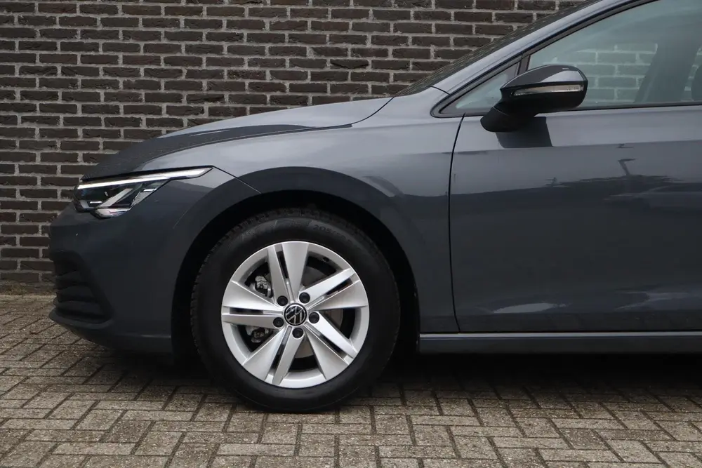 Volkswagen Golf Variant 1.0 TSI 110pk Life | Achteruitrijcam uit 2023, foto 12