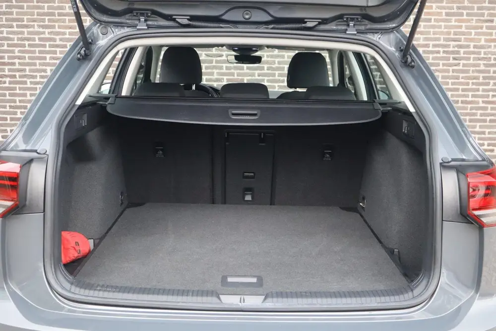 Volkswagen Golf Variant 1.0 TSI 110pk Life | Achteruitrijcam uit 2023, foto 15