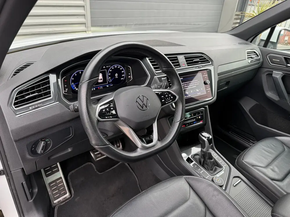 Volkswagen Tiguan 2.0 TSI 4Motion R-Line PANO*VIRTUAL*LEER! uit 2022, foto 3