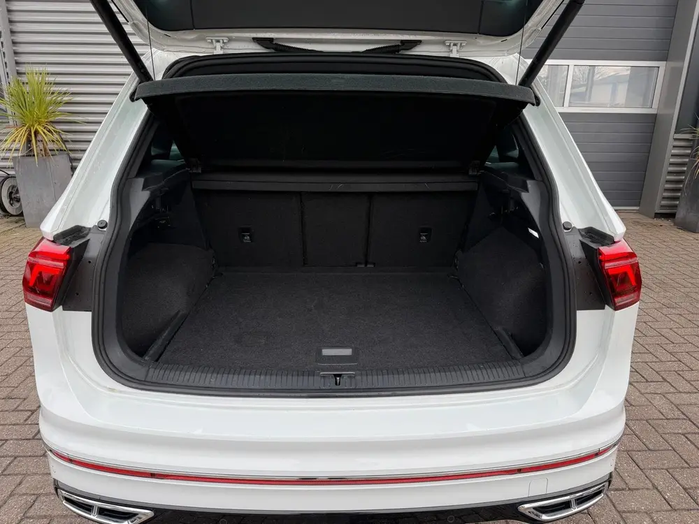 Volkswagen Tiguan 2.0 TSI 4Motion R-Line PANO*VIRTUAL*LEER! uit 2022, foto 8