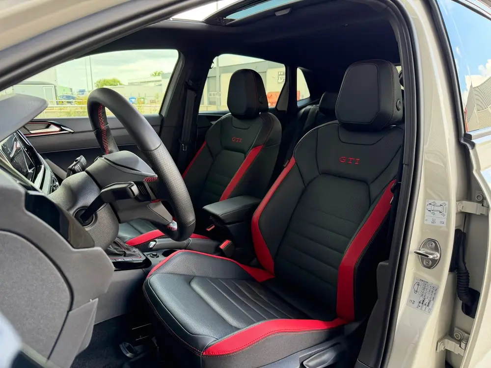 Volkswagen Polo 2.0 TSI GTI Edition 25 | 1 OF 2500 | AscotGr uit 2024, foto 4