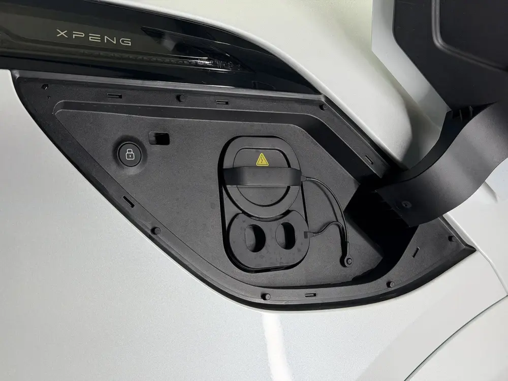 Xpeng G6 RWD Long Range | Licht Interieur (bj 2026) uit 2026, foto 13