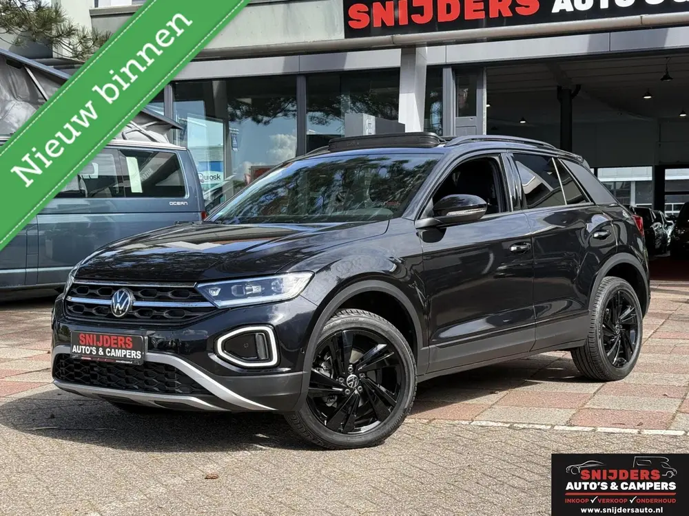 Volkswagen T-Roc 1.5 TSI Style automaat in nieuwstaat uit 2024