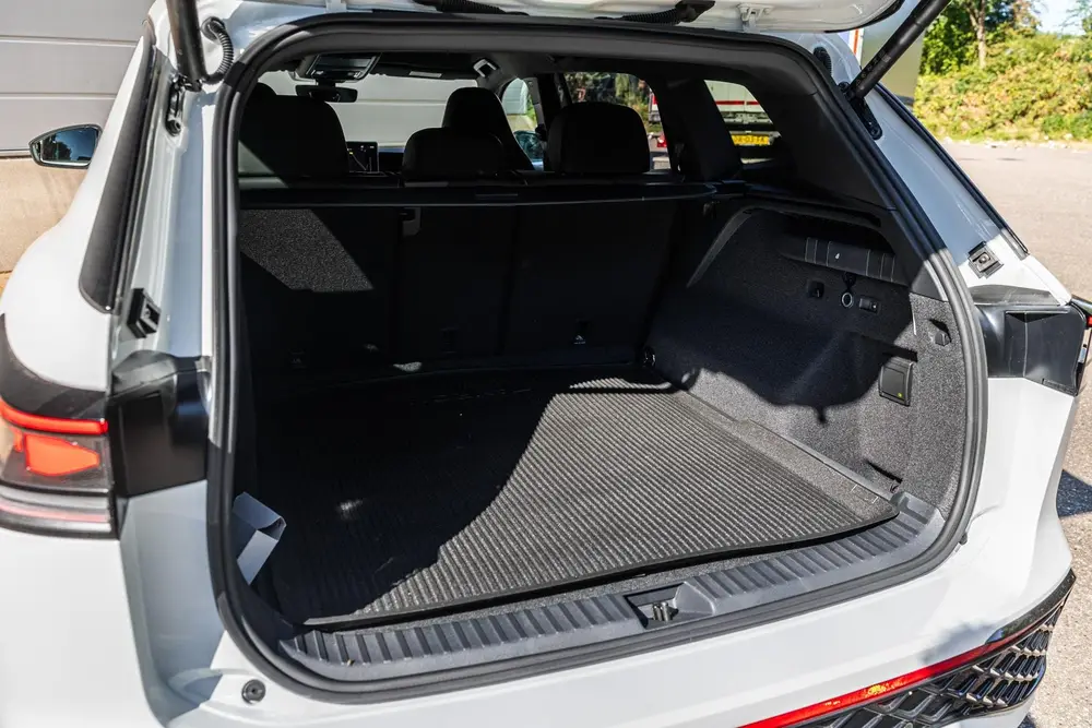 Volkswagen Tayron 1.5 eHybrid 204pk R-Line Edition | Velgen uit 2026, foto 17