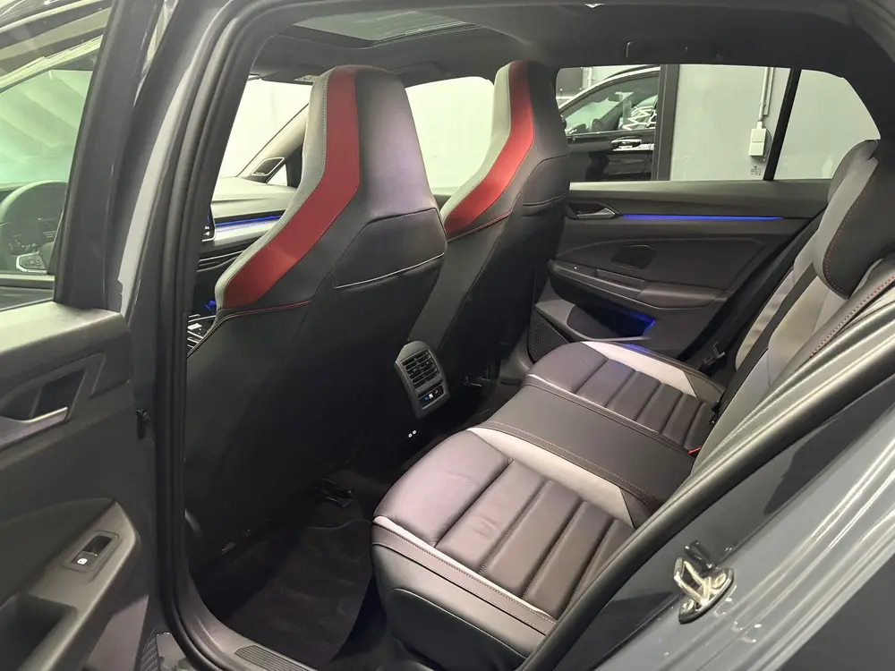 Volkswagen Golf GTI 2.0 Pano Headup Leer uit 2025, foto 13