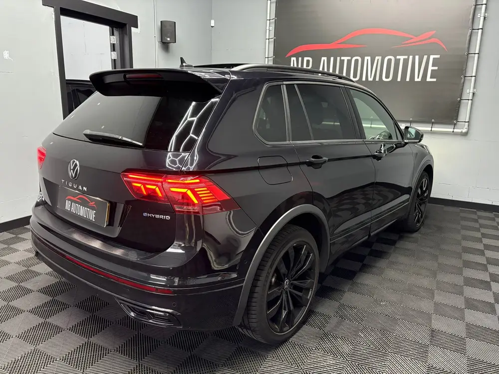 Volkswagen Tiguan 1.4 TSI eHybrid R-Line Business+ uit 2022, foto 4