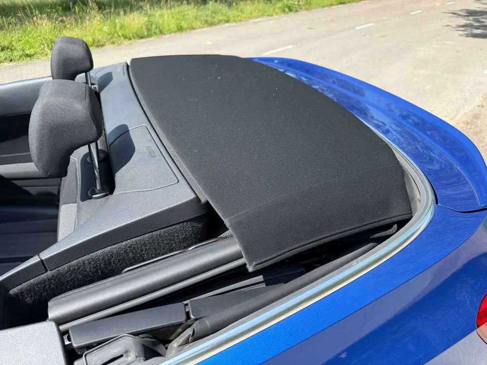 Volkswagen T-Roc Cabrio 1.0 TSI Style 12 maand garantie uit 2020, foto 17