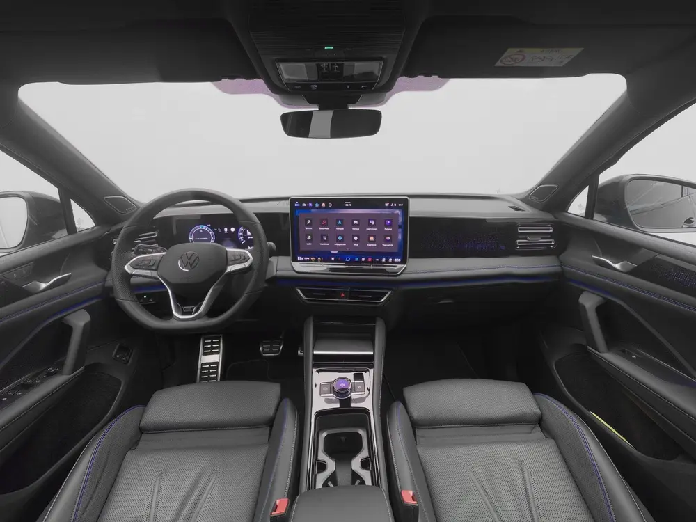 Volkswagen Tiguan 1.5 eHybrid 272PK R-Line Edition | Panoram uit 2025, foto 3