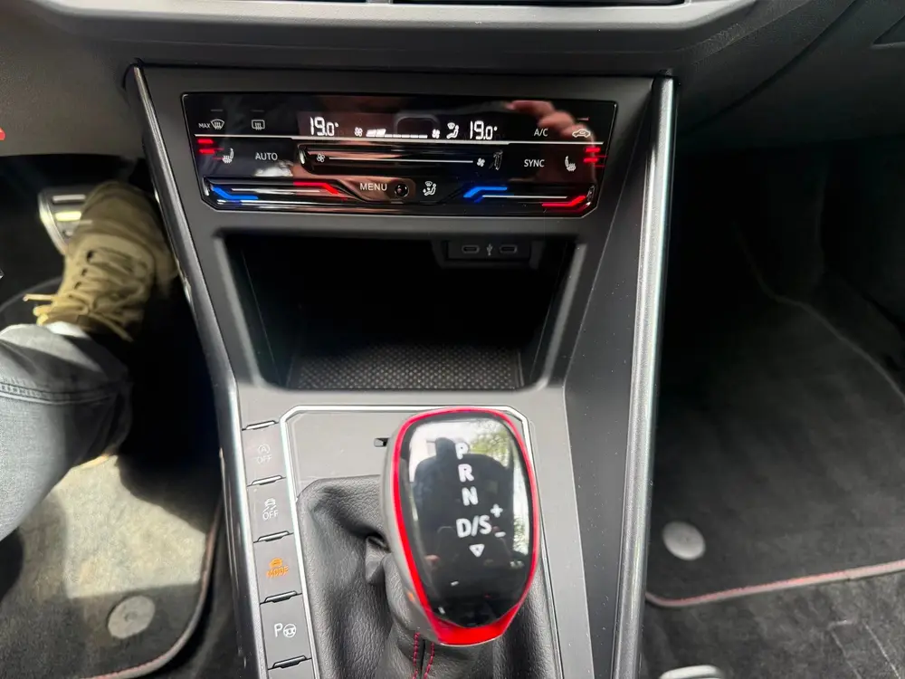 Volkswagen Polo 2.0 TSI GTI 1 Eig. b.j.8-2024 15000 km 207 P uit 2024, foto 14