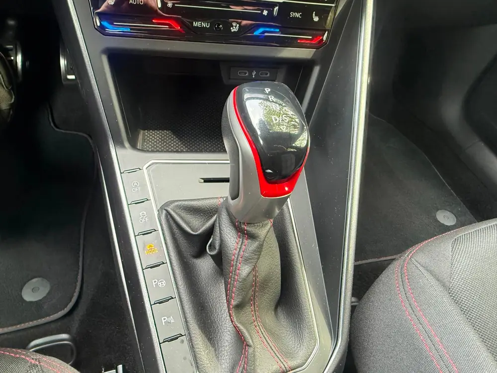 Volkswagen Polo 2.0 TSI GTI 1 Eig. b.j.8-2024 19000 km 207 P uit 2024, foto 17