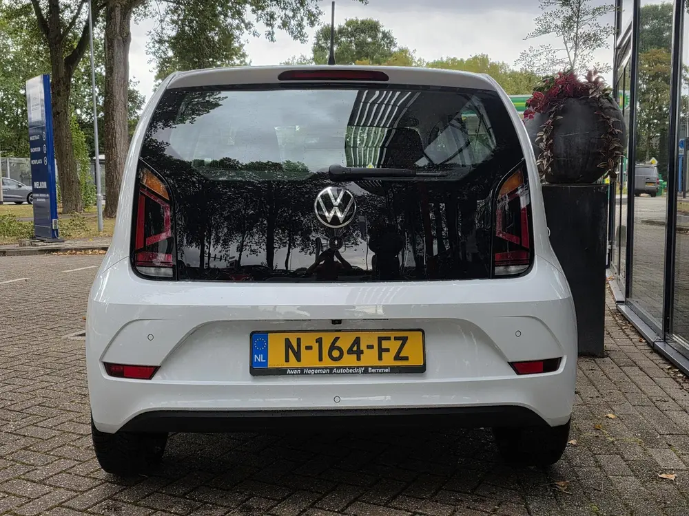 Volkswagen Up 1.0 | Climate Control | Achteruitrijcamera | B uit 2021, foto 6