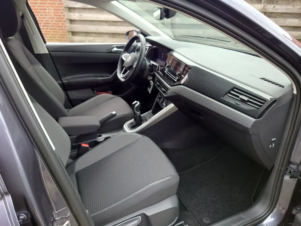 Volkswagen POLO 1.0 TSI Life, App connect, Adaptive Cruise uit 2022, foto 14