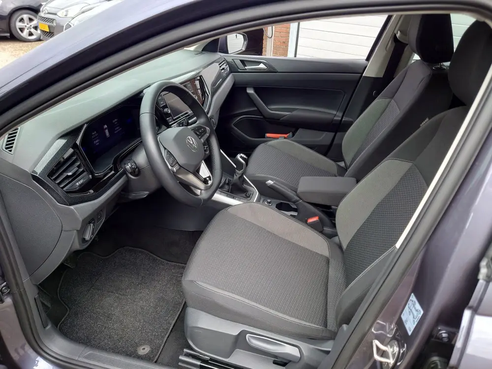 Volkswagen POLO 1.0 TSI Life, App connect, Adaptive Cruise uit 2022, foto 8