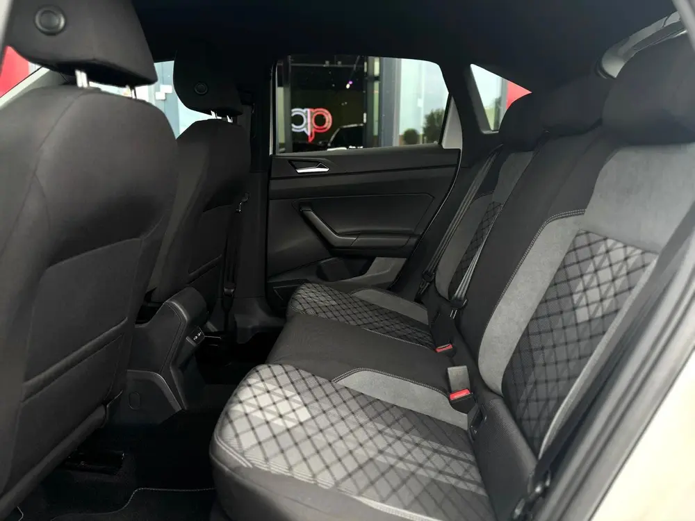 Volkswagen Taigo 1.0 R-Line DSG-7 | IQ Lights | Camera | Par uit 2022, foto 14