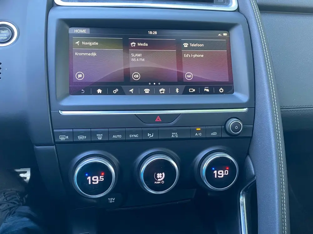 Jaguar E-Pace 2.0 D180 AWD HSE 1 Eig. b.j. 12-2019 R-Dynamic uit 2019, foto 12
