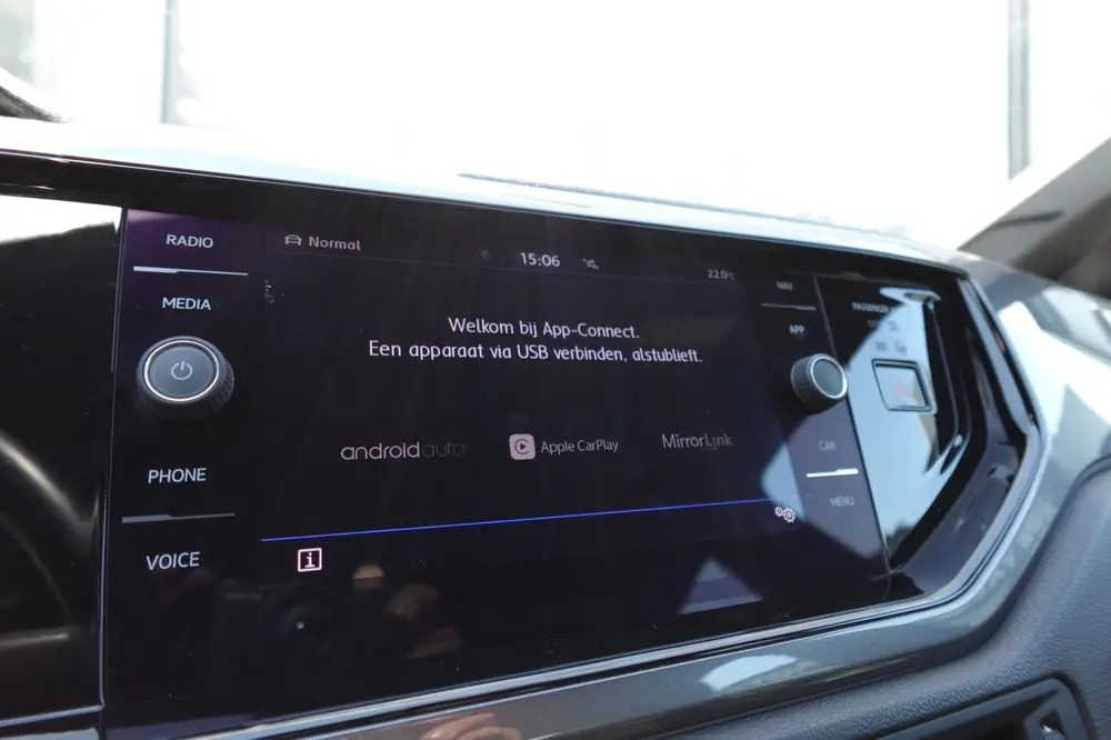 Volkswagen Polo 1.0 TSI Highline PDC CARPLAY uit 2019, foto 12
