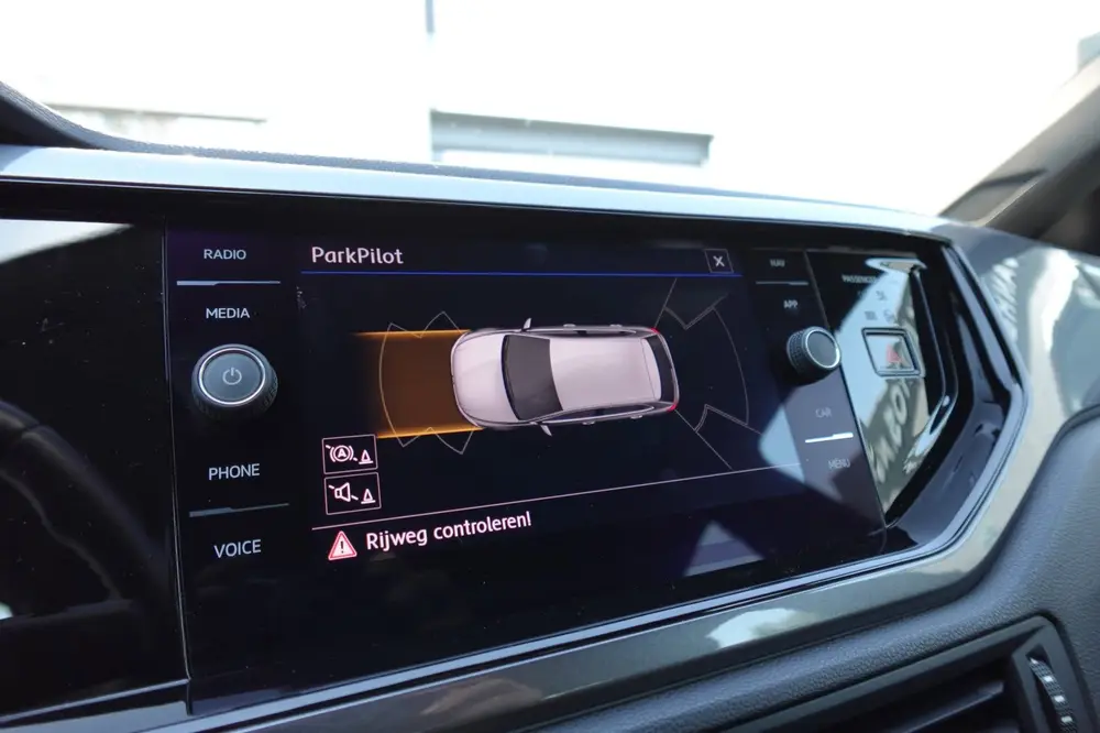 Volkswagen Polo 1.0 TSI Highline PDC CARPLAY uit 2019, foto 14
