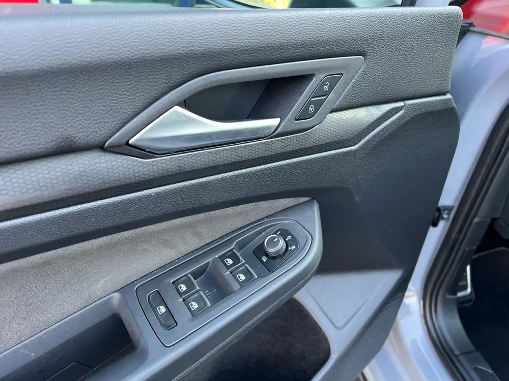 Volkswagen Golf 2.0 TSI GTI Clubsport Panorama Carplay LED uit 2023, foto 10
