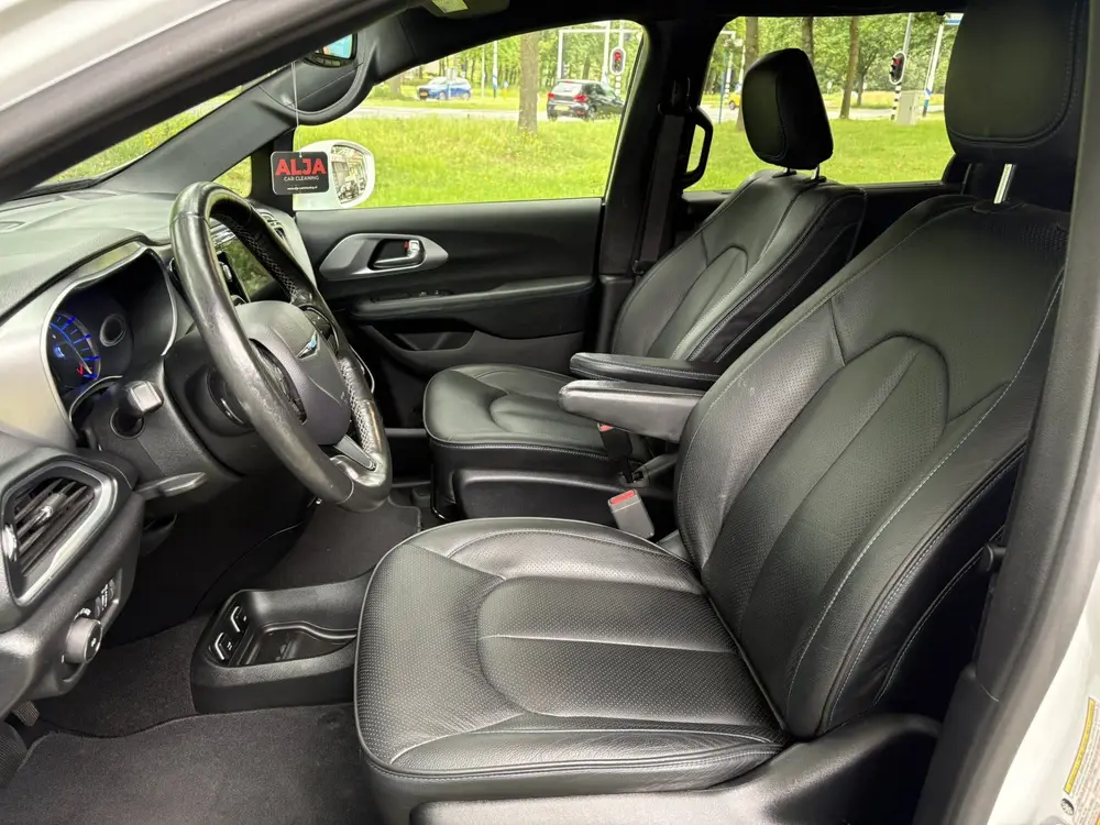 Chrysler Pacifica 3.6 V6 Hybrid Touring (bj 2019, automaat) uit 2019, foto 7
