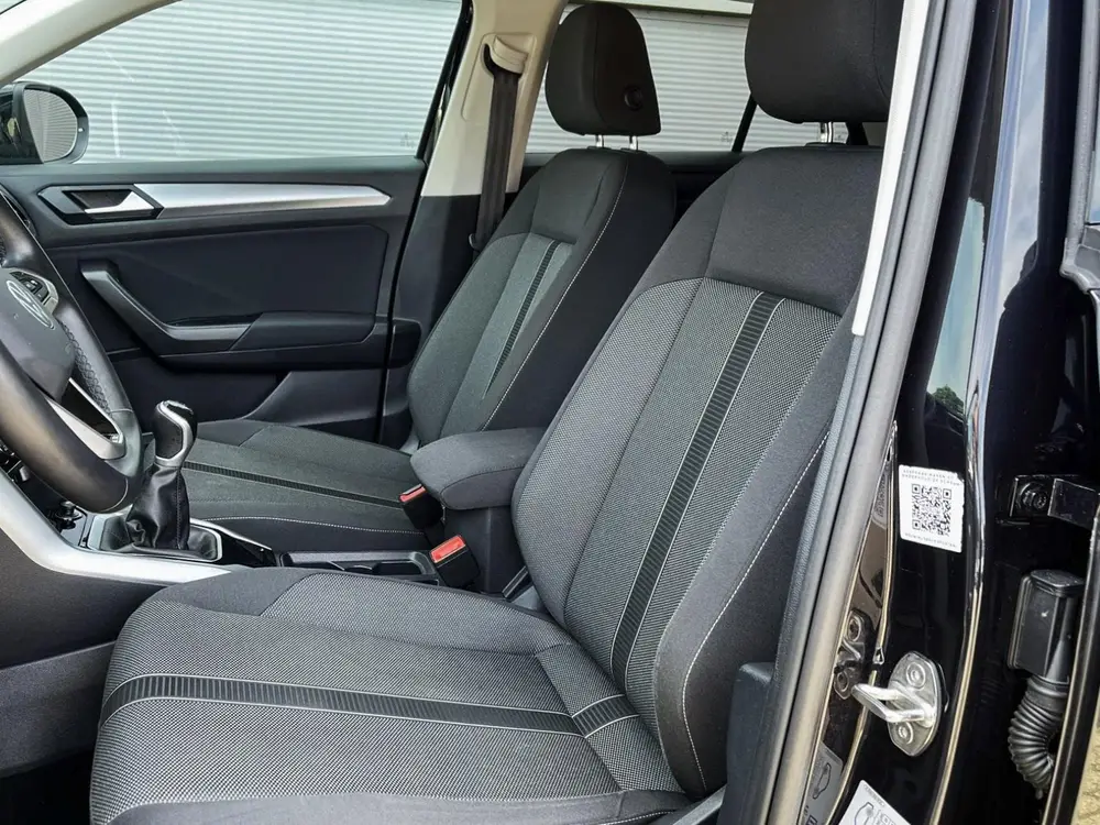 Volkswagen T-Roc 1.0 TSI 110pk 75 Edition | Navigatie | Came uit 2022, foto 4
