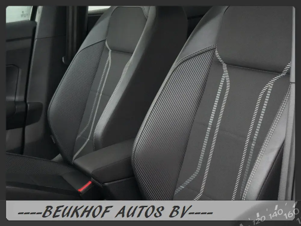 Volkswagen Polo 1.0 TSI Automaat Carplay Leer Camera Xenon uit 2020, foto 18