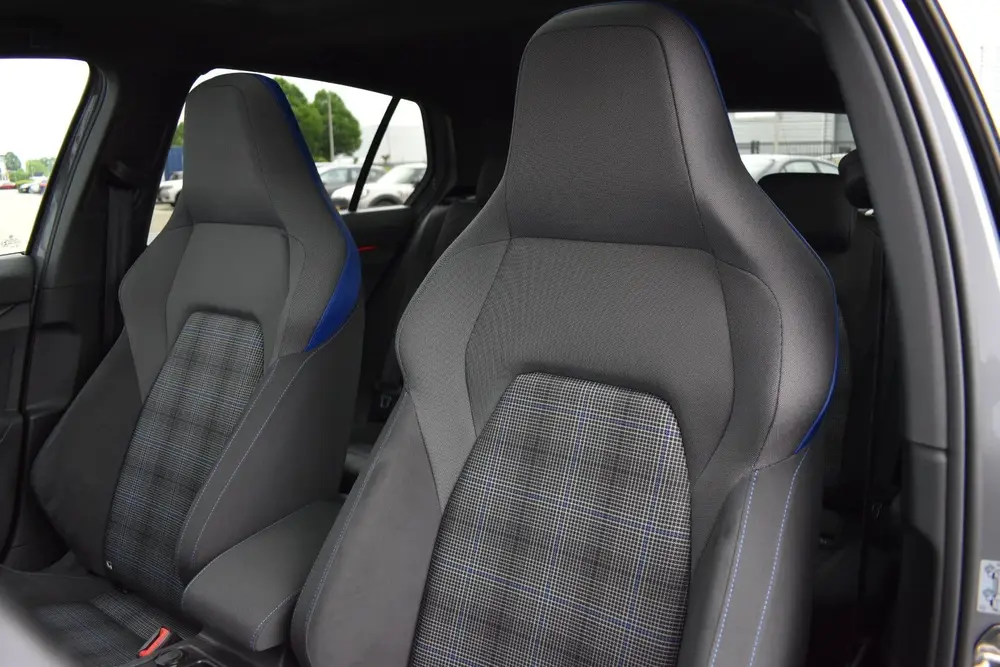 Volkswagen Golf 1.4 eHybrid GTE 245 pk | IQ-Light | Pano | A uit 2021, foto 10