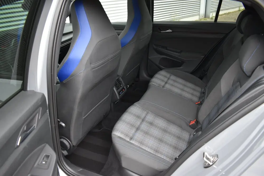Volkswagen Golf 1.4 eHybrid GTE 245 pk | IQ-Light | Pano | A uit 2021, foto 11