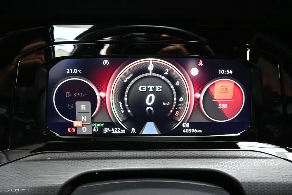 Volkswagen Golf 1.4 eHybrid GTE 245 pk | IQ-Light | Pano | A uit 2021, foto 13