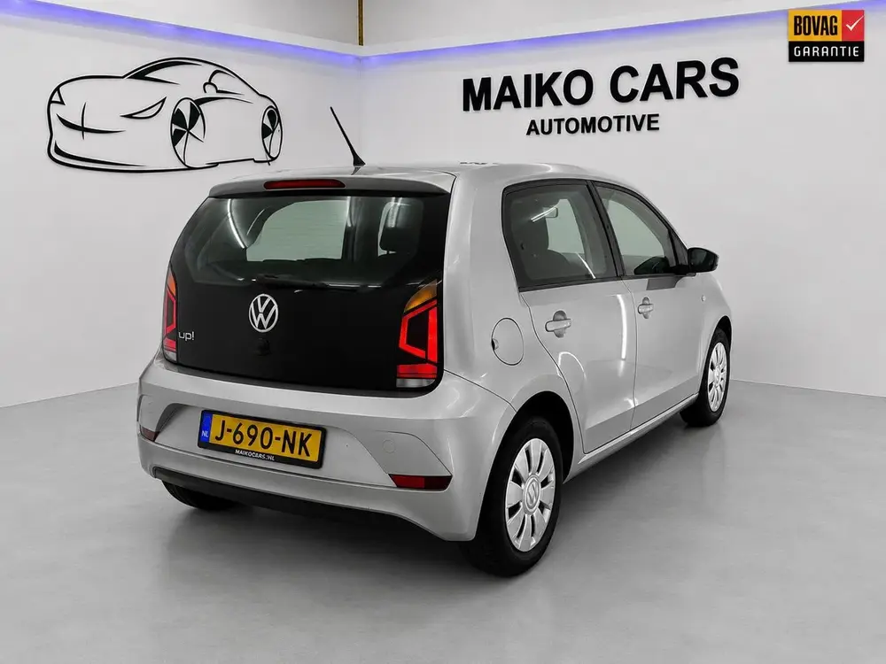 Volkswagen Up! 1.0 BMT move up! NL & NAP km's uit 2020, foto 2