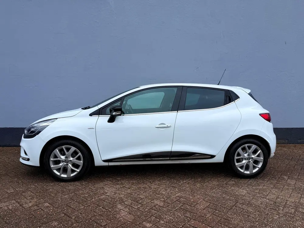 Renault Clio 0.9 TCe Limited - Dealer Onderhouden - Keyless uit 2019, foto 2