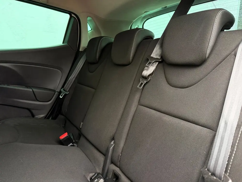 Renault Clio 0.9 TCe Limited - Dealer Onderhouden - Keyless uit 2019, foto 8