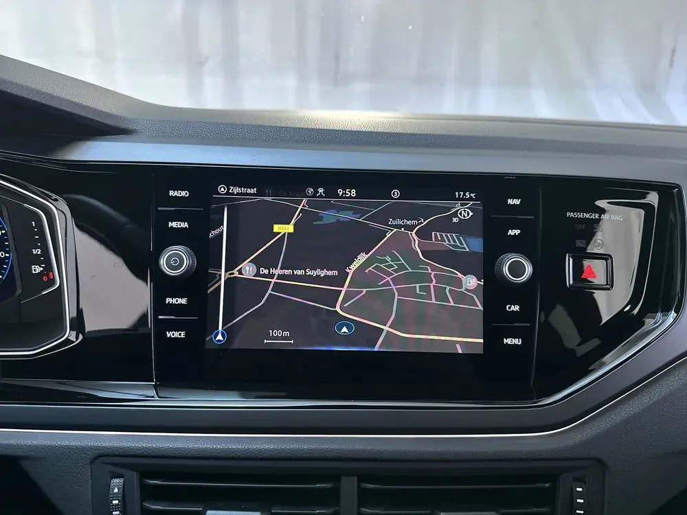 Volkswagen Polo 1.0 TSI R-Line Camera Navigatie DAB+ Stoelve uit 2022, foto 11