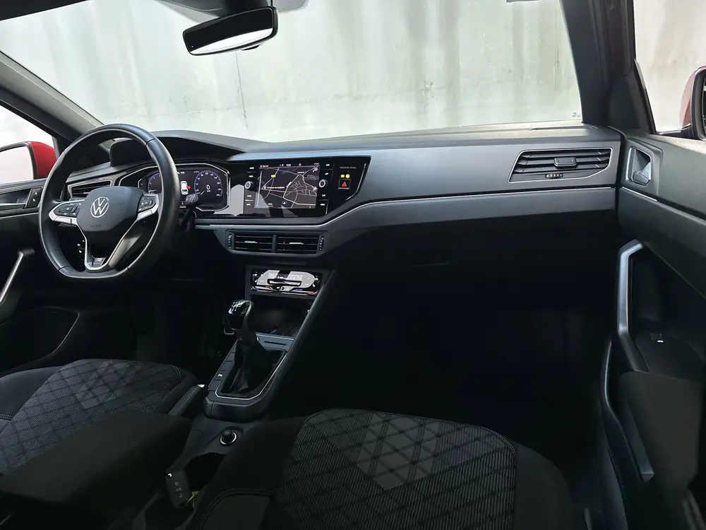 Volkswagen Polo 1.0 TSI R-Line Camera Navigatie DAB+ Stoelve uit 2022, foto 2
