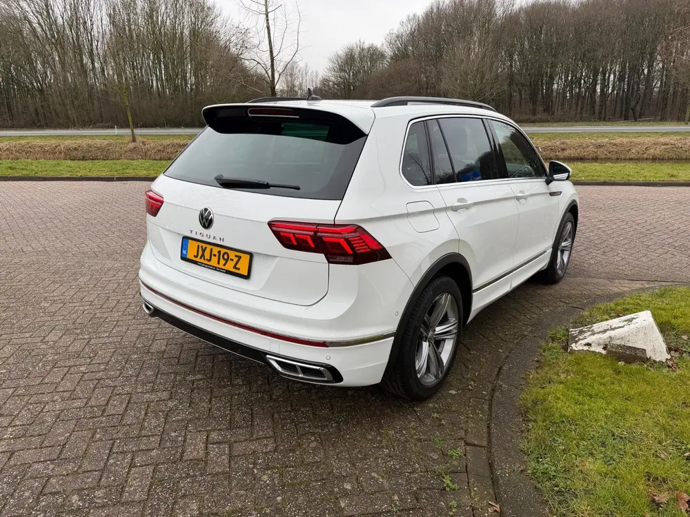 Volkswagen Tiguan 1.5 TSI R-Line BOVAG GARANTIE CARPLAY/NAVI uit 2021, foto 15