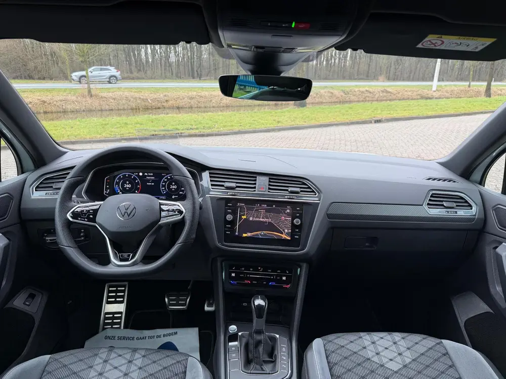 Volkswagen Tiguan 1.5 TSI R-Line BOVAG GARANTIE CARPLAY/NAVI uit 2021, foto 5
