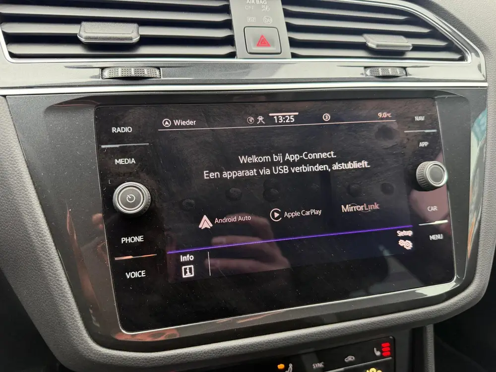 Volkswagen Tiguan 1.5 TSI R-Line BOVAG GARANTIE CARPLAY/NAVI uit 2021, foto 8